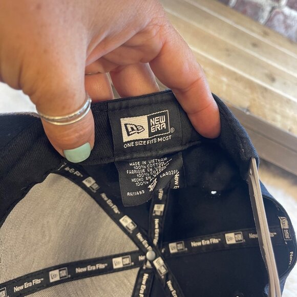 YANKEES New York NY Spell Out Blue New Era Adjustable Hat - Picture 8 of 8